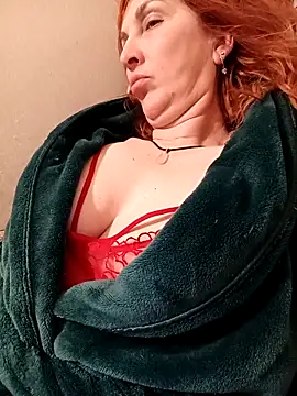 Snapshot of Bel_Nell chatting on May 4, 2026, 3:02 am Bel Nell online show from May 4, 2026, 3:02 am