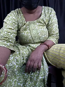 Indianaayra online show from May 10, 2026, 4:56 pm