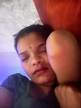 Snapshot of Student_garl_1 chatting on May 18, 2026, 11:54 pm Student garl 1 online show from May 18, 2026, 11:54 pm