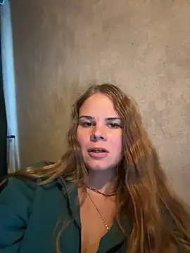 MaryMathews  online show from June 16, 2026, 1:30 am