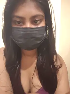 Snapshot of RAGNI-Love chatting on June 1, 2026, 5:09 am RAGNI-Love online show from June 1, 2026, 5:09 am