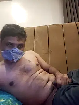 Snapshot of santhoshkannadaboy chatting on May 5, 2026, 10:29 pm santhoshkannadaboy online show from May 5, 2026, 10:29 pm