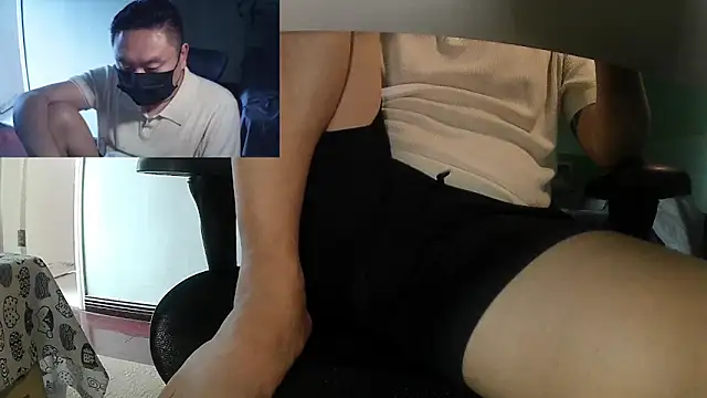 mrcake666 online show from May 18, 2026, 2:29 am