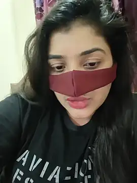 Snapshot of Joya-02 chatting on May 22, 2026, 7:41 pm Joya-02 online show from May 22, 2026, 7:41 pm