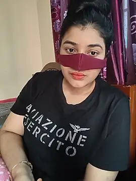 Snapshot of Joya-02 chatting on May 26, 2026, 11:06 am Joya-02 online show from May 26, 2026, 11:06 am