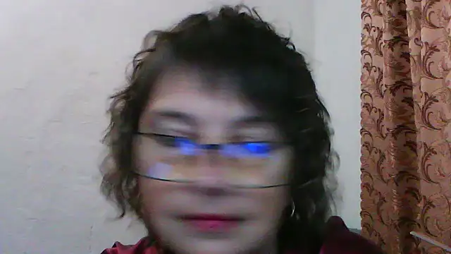 ElizabethGorden online show from June 8, 2026, 4:35 am