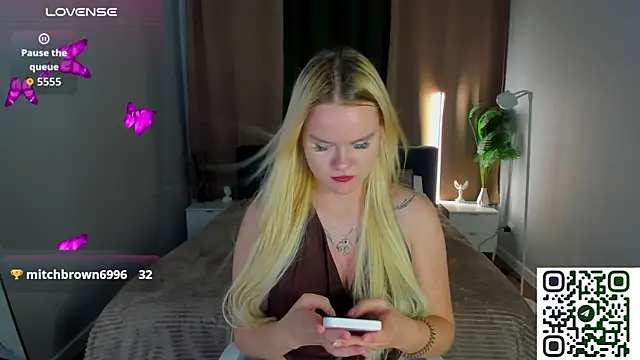 Snapshot of Stella_Morgan chatting on July 14, 2026, 5:07 pm Stella Morgan online show from July 14, 2026, 5:07 pm