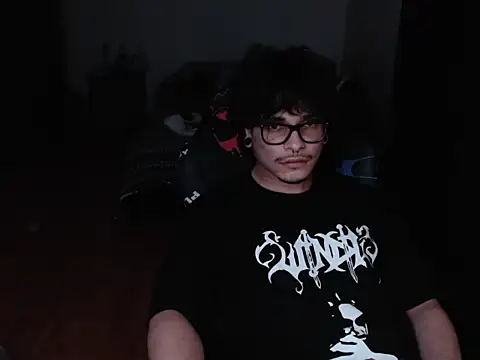Snapshot of lilgothboy chatting on July 22, 2026, 6:49 am lilgothboy online show from July 22, 2026, 6:49 am