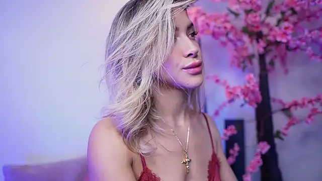 R4-V3N online show from January 18, 2025, 8:51 pm