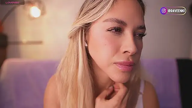 R4-V3N online show from October 29, 2025, 6:26 am