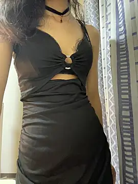 Snapshot of desi-randi chatting on August 6, 2026, 5:48 pm desi-randi online show from August 6, 2026, 5:48 pm