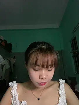 Cry sexy online show from May 19, 2026, 6:58 pm
