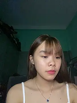Snapshot of Cry_sexy chatting on August 6, 2026, 4:20 pm Cry sexy online show from August 6, 2026, 4:20 pm