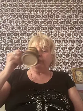 Snapshot of AnastasiaGrey777 chatting on July 9, 2026, 4:44 pm AnastasiaGrey777 online show from July 9, 2026, 4:44 pm