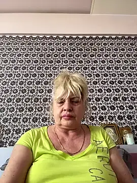 Snapshot of AnastasiaGrey777 chatting on August 3, 2026, 9:04 am AnastasiaGrey777 online show from August 3, 2026, 9:04 am