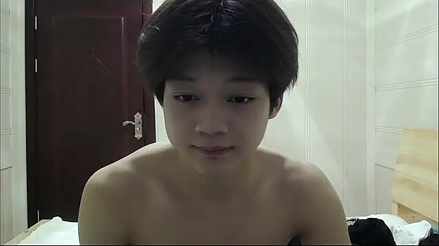 Snapshot of XJ-XIAOXIAO chatting on May 14, 2026, 7:42 pm XJ-XIAOXIAO online show from May 14, 2026, 7:42 pm