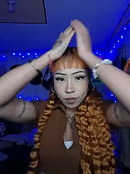 Snapshot of suky_fox chatting on May 31, 2026, 11:28 pm suky fox online show from May 31, 2026, 11:28 pm