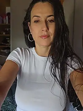 Snapshot of MorganaMystic chatting on June 16, 2026, 3:03 pm MorganaMystic online show from June 16, 2026, 3:03 pm