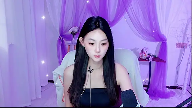 Snapshot of Tili_Lucky chatting on July 16, 2026, 1:11 am Tili Lucky online show from July 16, 2026, 1:11 am