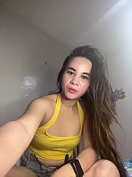 Mitchylly11 online show from May 6, 2026, 1:38 pm