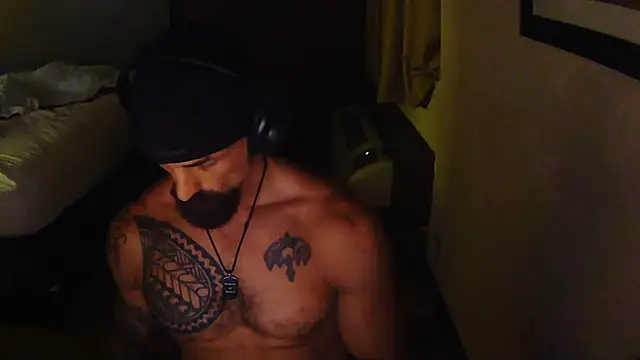 applejaxxx online show from July 4, 2026, 6:08 am