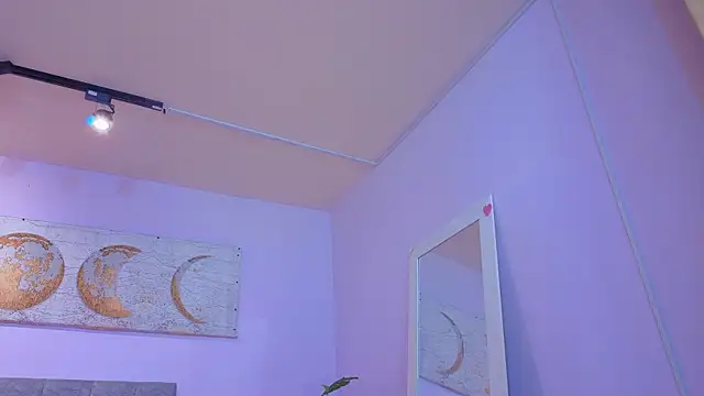 Snapshot of Perla_cambell chatting on August 7, 2026, 12:18 pm Perla cambell online show from August 7, 2026, 12:18 pm