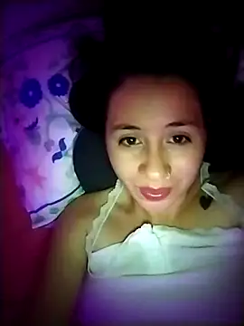 Snapshot of Annie_loveer chatting on June 25, 2026, 4:45 am Annie loveer online show from June 25, 2026, 4:45 am