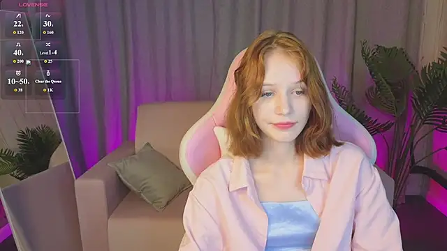 AliceJohansone online show from June 30, 2026, 1:39 am