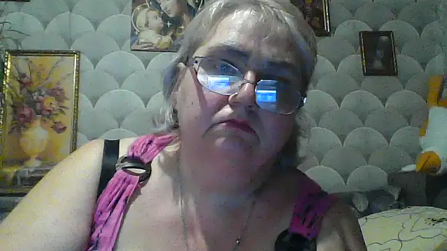 Snapshot of MarinaFarina53 chatting on July 12, 2026, 7:38 pm MarinaFarina53 online show from July 12, 2026, 7:38 pm