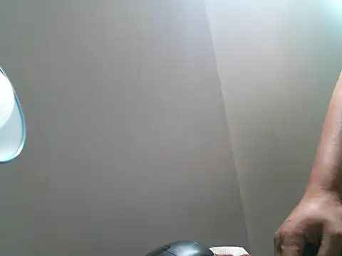 Snapshot of anthuanhalliburton chatting on June 2, 2026, 11:34 am anthuanhalliburton online show from June 2, 2026, 11:34 am