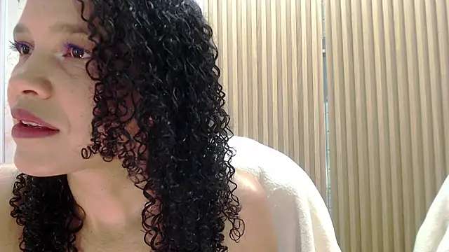 Snapshot of Jazlin_Sg chatting on June 19, 2026, 1:37 pm Jazlin Sg online show from June 19, 2026, 1:37 pm