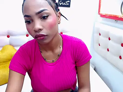 Snapshot of whitneynaugthyxxxx chatting on June 12, 2026, 4:17 pm whitneynaugthyxxxx online show from June 12, 2026, 4:17 pm