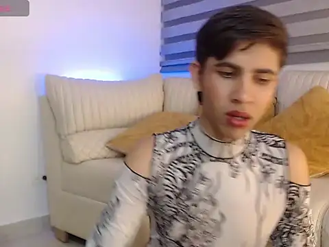 Snapshot of joshua_saenz_ chatting on July 4, 2026, 3:45 am joshua saenz online show from July 4, 2026, 3:45 am