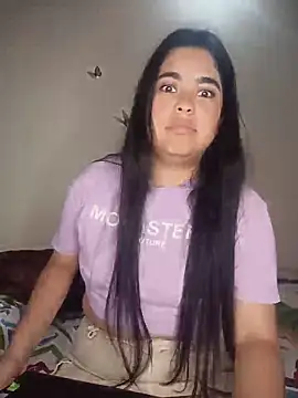 Snapshot of MiiaHott_W chatting on May 27, 2026, 2:36 pm MiiaHott W online show from May 27, 2026, 2:36 pm