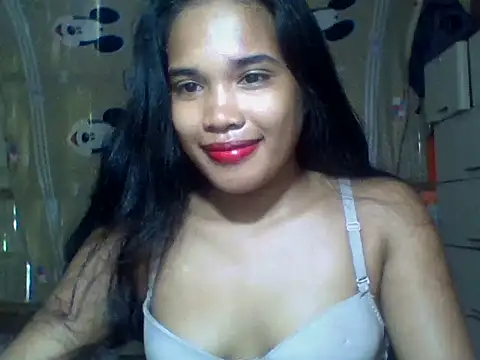 Snapshot of BigAssPinay19 chatting on May 12, 2026, 11:35 pm BigAssPinay19 online show from May 12, 2026, 11:35 pm