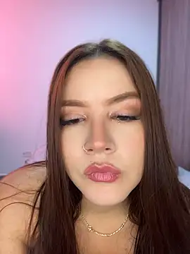 Snapshot of EmiliaOlsen chatting on May 13, 2026, 1:30 pm EmiliaOlsen online show from May 13, 2026, 1:30 pm