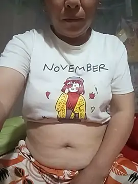 Snapshot of girl_cute69 chatting on June 16, 2026, 7:05 pm girl cute69 online show from June 16, 2026, 7:05 pm