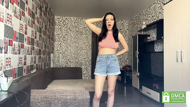 Snapshot of AiEsquer chatting on May 14, 2026, 8:21 am AiEsquer online show from May 14, 2026, 8:21 am