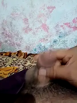 KingNaheed02 online show from June 12, 2026, 6:29 pm