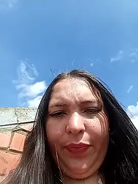 Snapshot of Alyssa_14 chatting on May 19, 2026, 2:23 pm Alyssa 14 online show from May 19, 2026, 2:23 pm