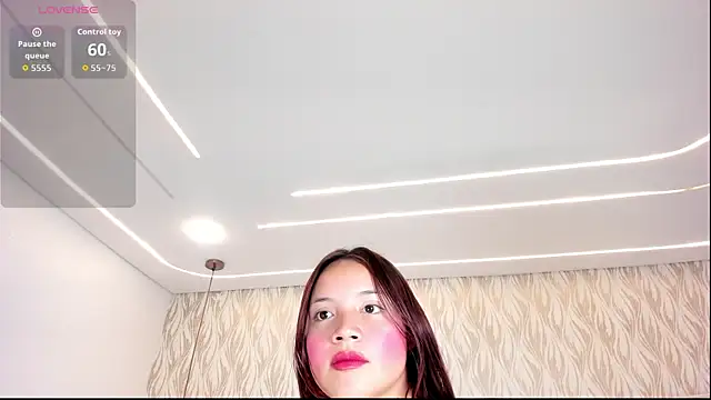 Snapshot of Aurora_bellamont chatting on July 7, 2026, 1:37 pm Aurora bellamont online show from July 7, 2026, 1:37 pm