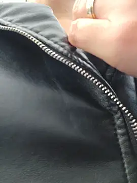 MILFBARBY online show from October 12, 2025, 7:18 am