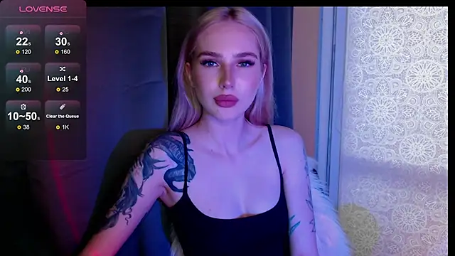 MichelleVelour online show from June 7, 2026, 4:11 pm