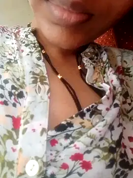 Snapshot of ayanloveannu chatting on July 10, 2026, 4:39 am ayanloveannu online show from July 10, 2026, 4:39 am