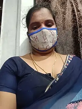 Snapshot of Tamil-shivani95 chatting on June 15, 2026, 7:54 am Tamil-shivani95 online show from June 15, 2026, 7:54 am