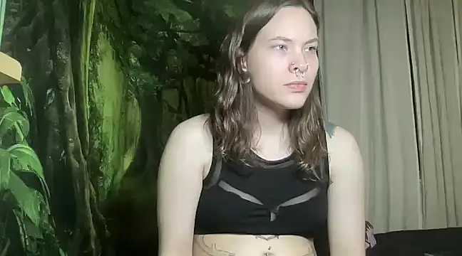 mo0ngoddess online show from February 24, 2025, 6:16 am