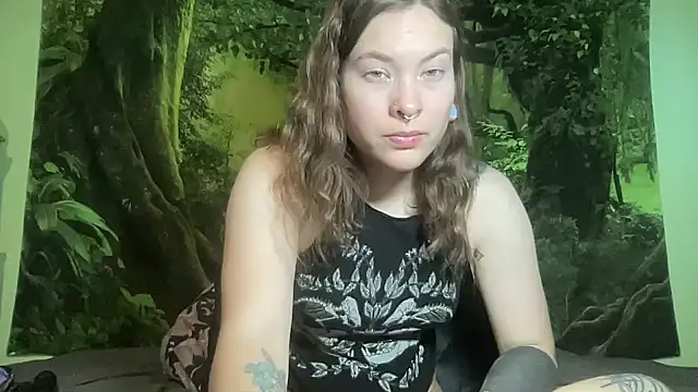 mo0ngoddess online show from May 20, 2026, 2:51 am