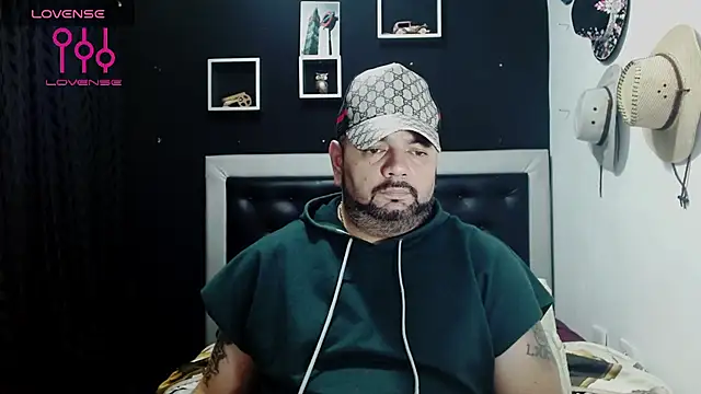 perverseveteranmanxxx online show from December 13, 2024, 4:54 am