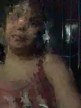 Snapshot of Cliaclara chatting on May 18, 2026, 10:26 pm Cliaclara online show from May 18, 2026, 10:26 pm