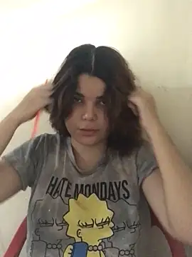 Snapshot of Cliaclara chatting on May 22, 2026, 6:35 pm Cliaclara online show from May 22, 2026, 6:35 pm